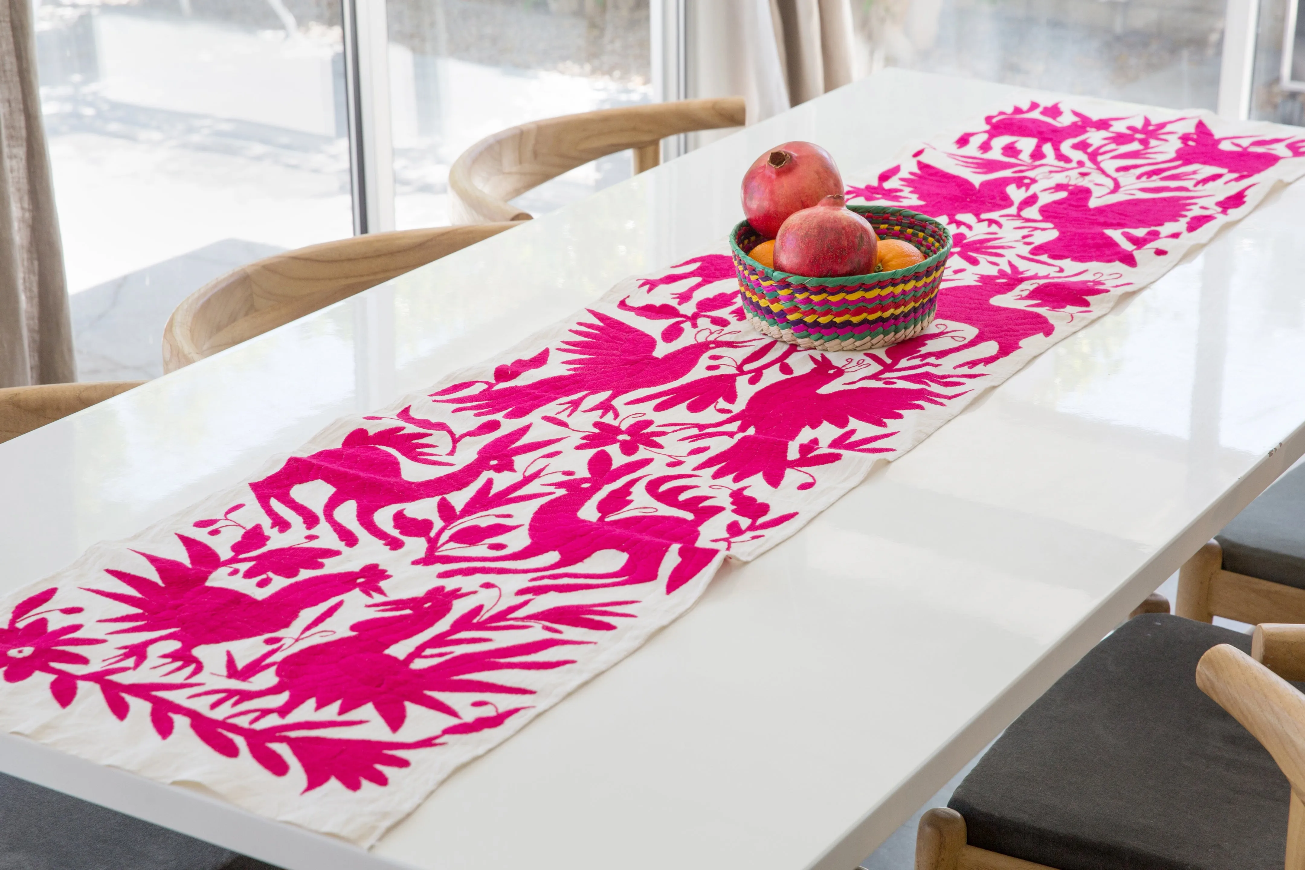 FUCHSIA OTOMI TABLE RUNNER