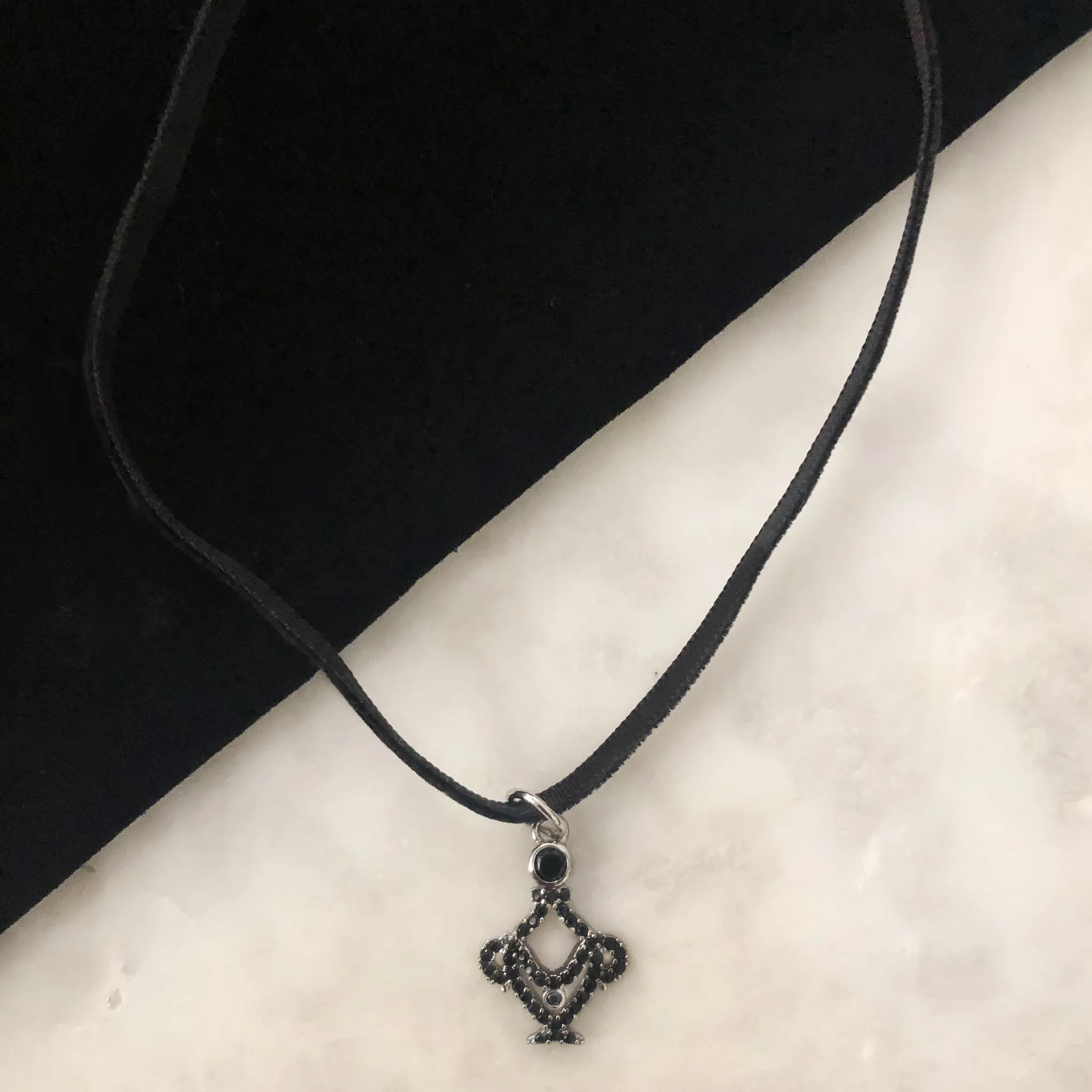 Victorian Urn Mourning Choker